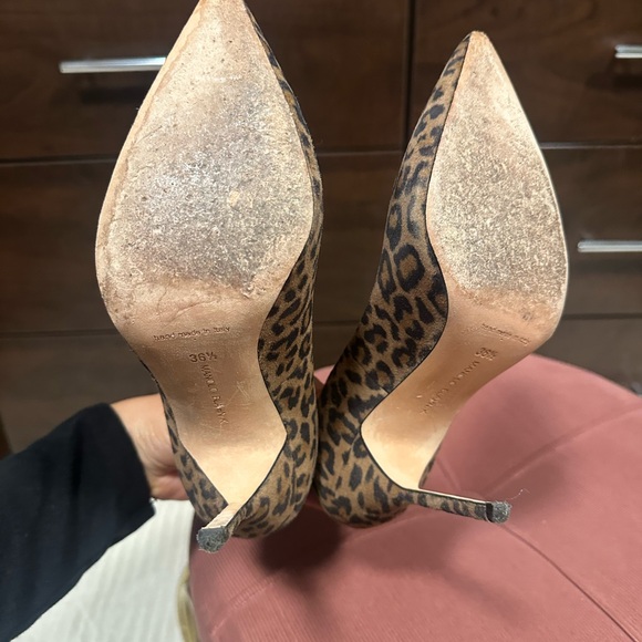 Manolo Blahnik Animal Print Heels with diamond across the toolbox - Picture 7 of 7